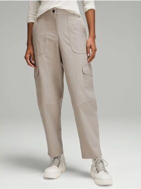 NWOT Lululemon High Rise Barrel Pant 29 Beige Trendy Oversized Wide Leg Cream